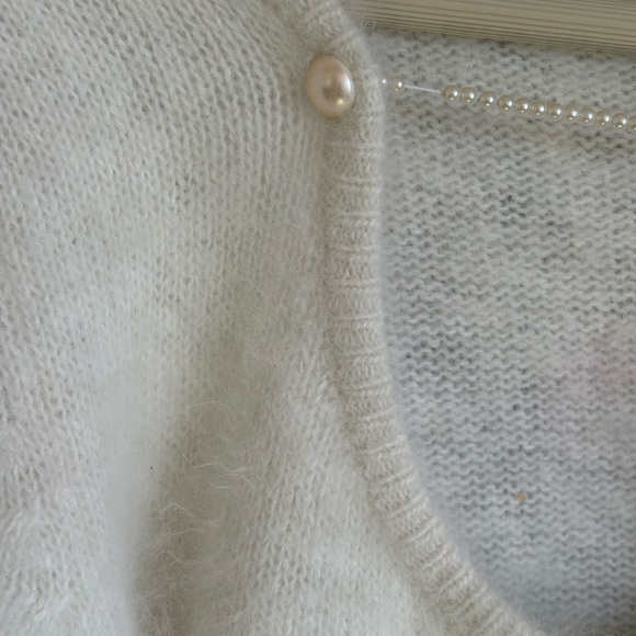 Esprit Elegant White Women's Sweater - Picture 4 of 4